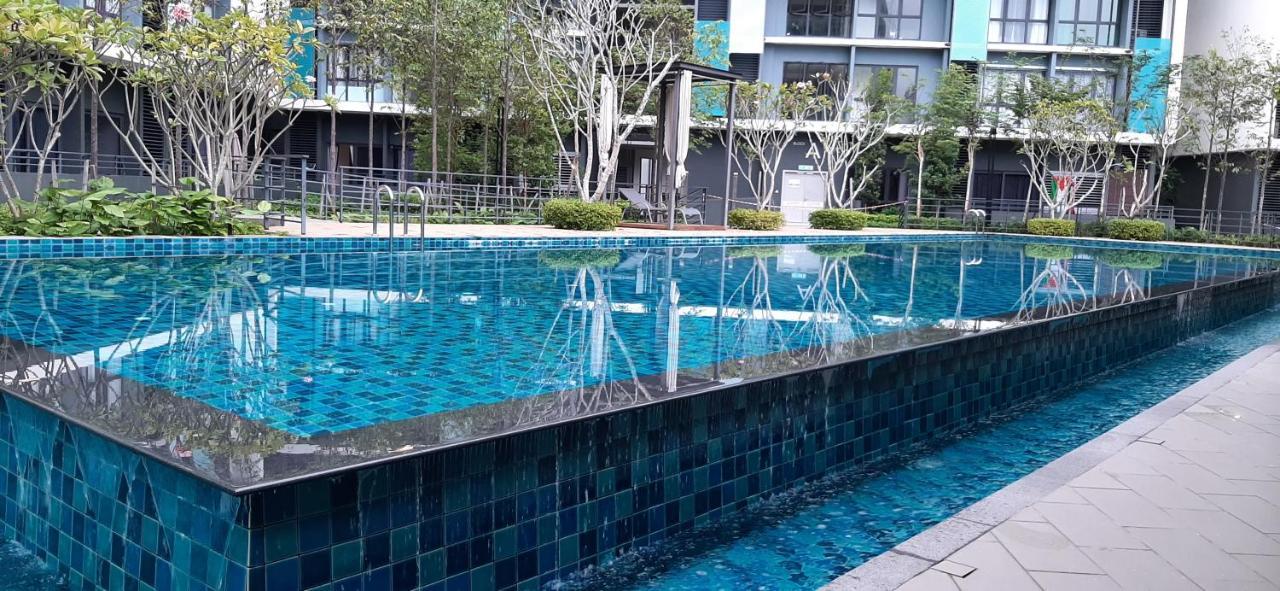 Cozystay @ Core Soho Suite Klia Sepang Exterior foto